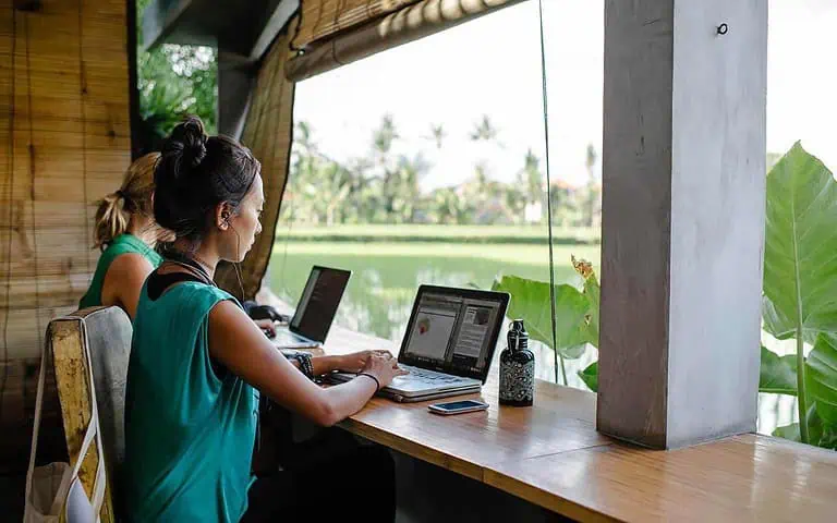 digital nomad